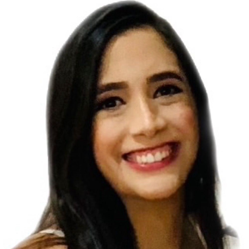 Mayra Queiroz