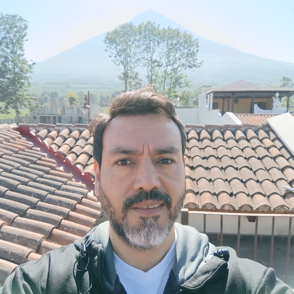 Fernando Espina B.