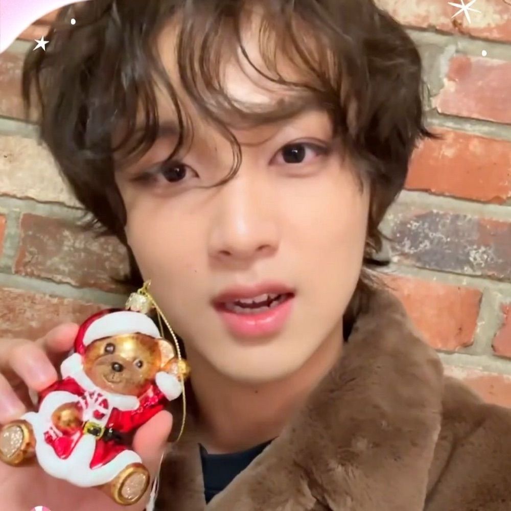 riam ♡ saw markhyuck irl