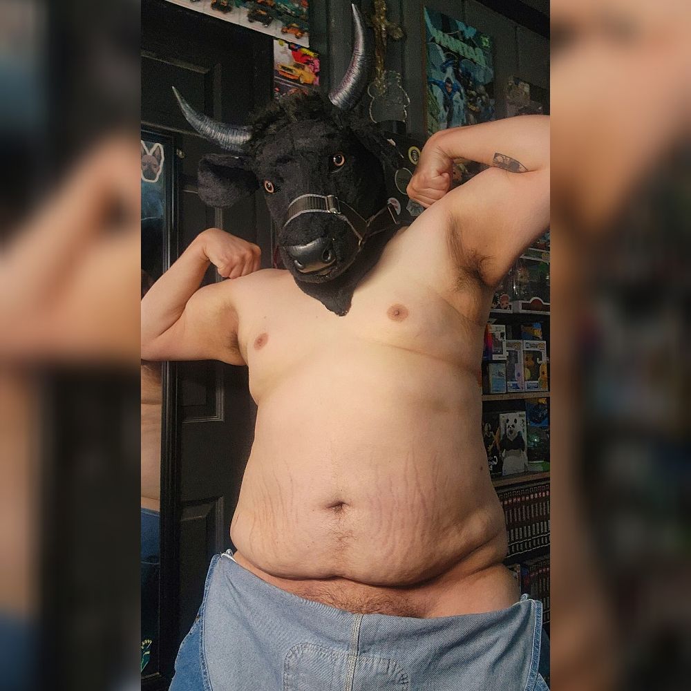 UniversalWolfAD 🔜 PAWCon 2025🐾🐺🐮