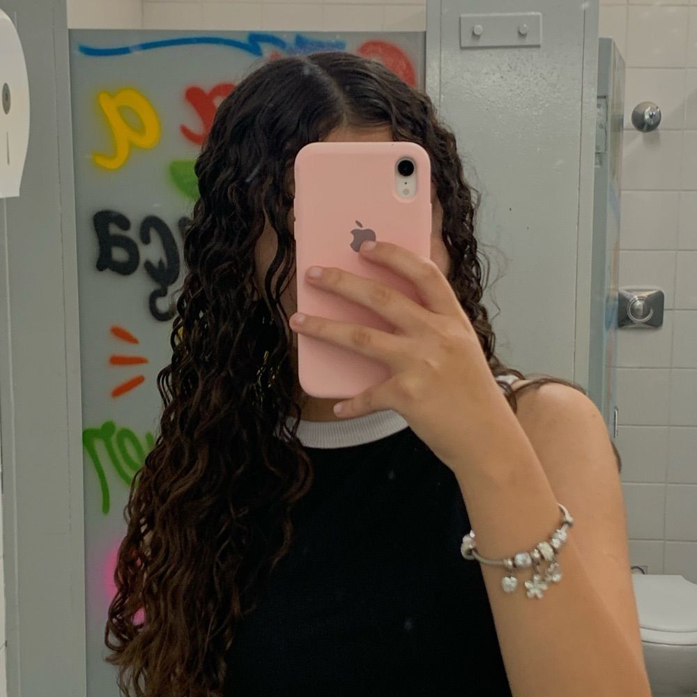 𝐒𝐨𝐩𝐡𝐢𝐚