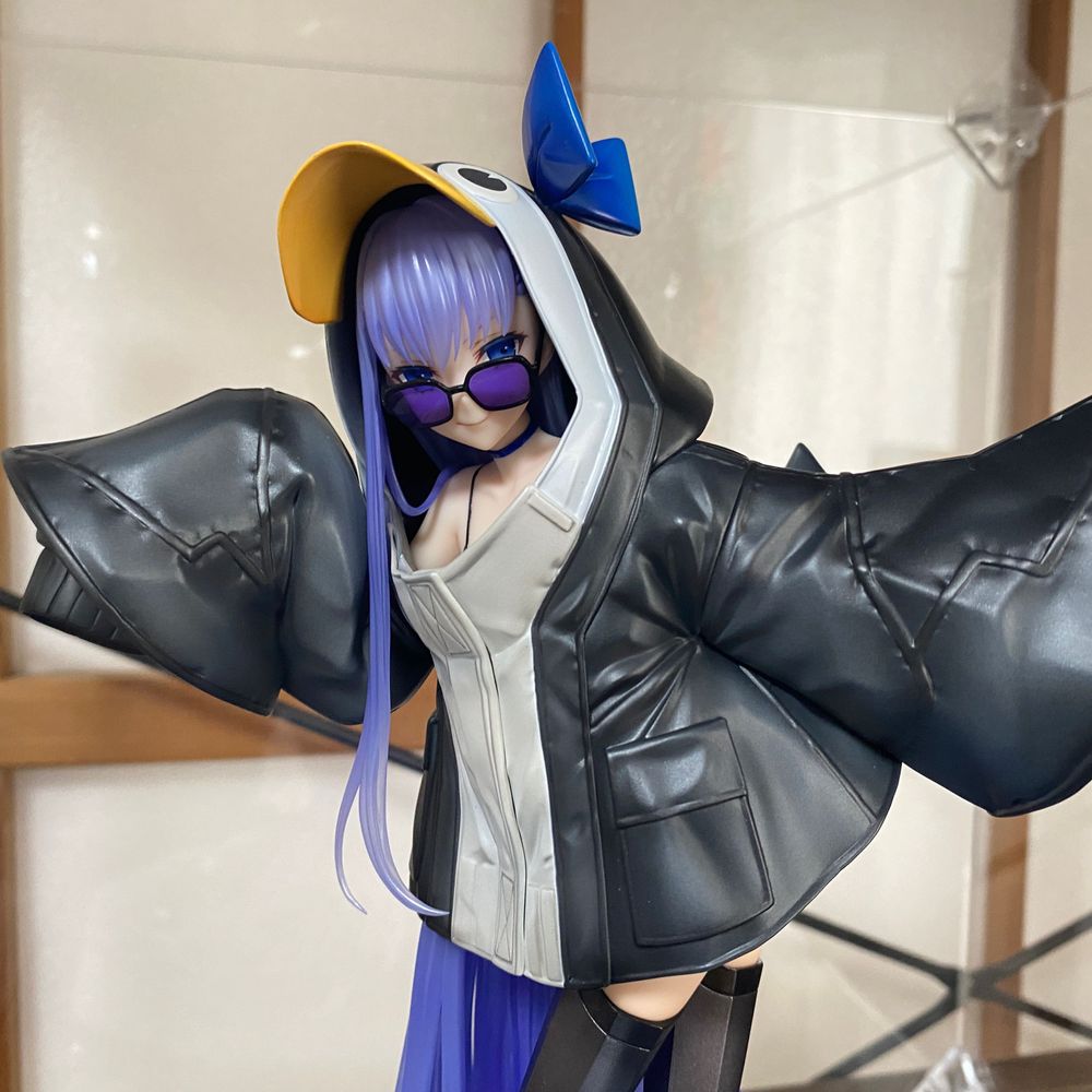 す