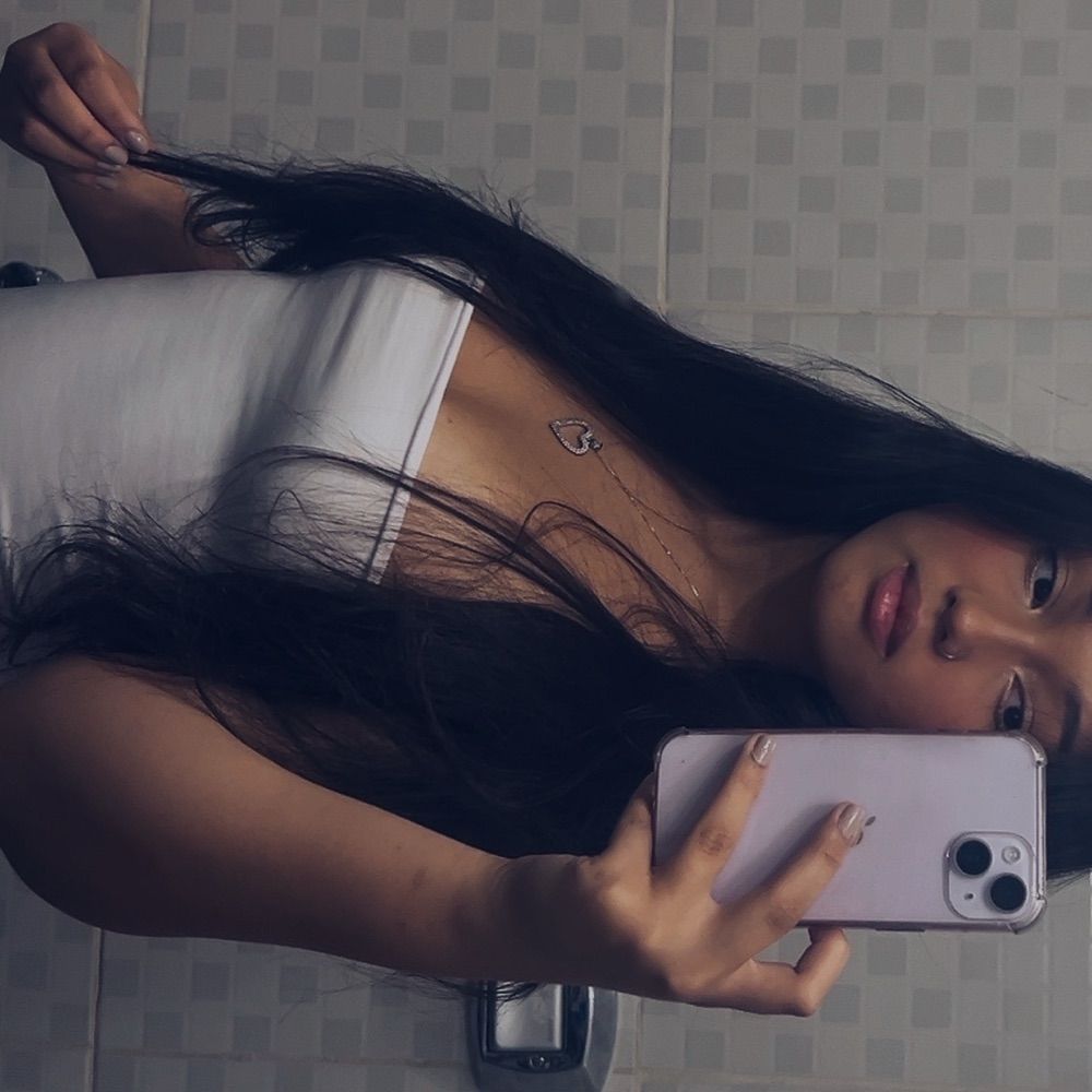 ℒ