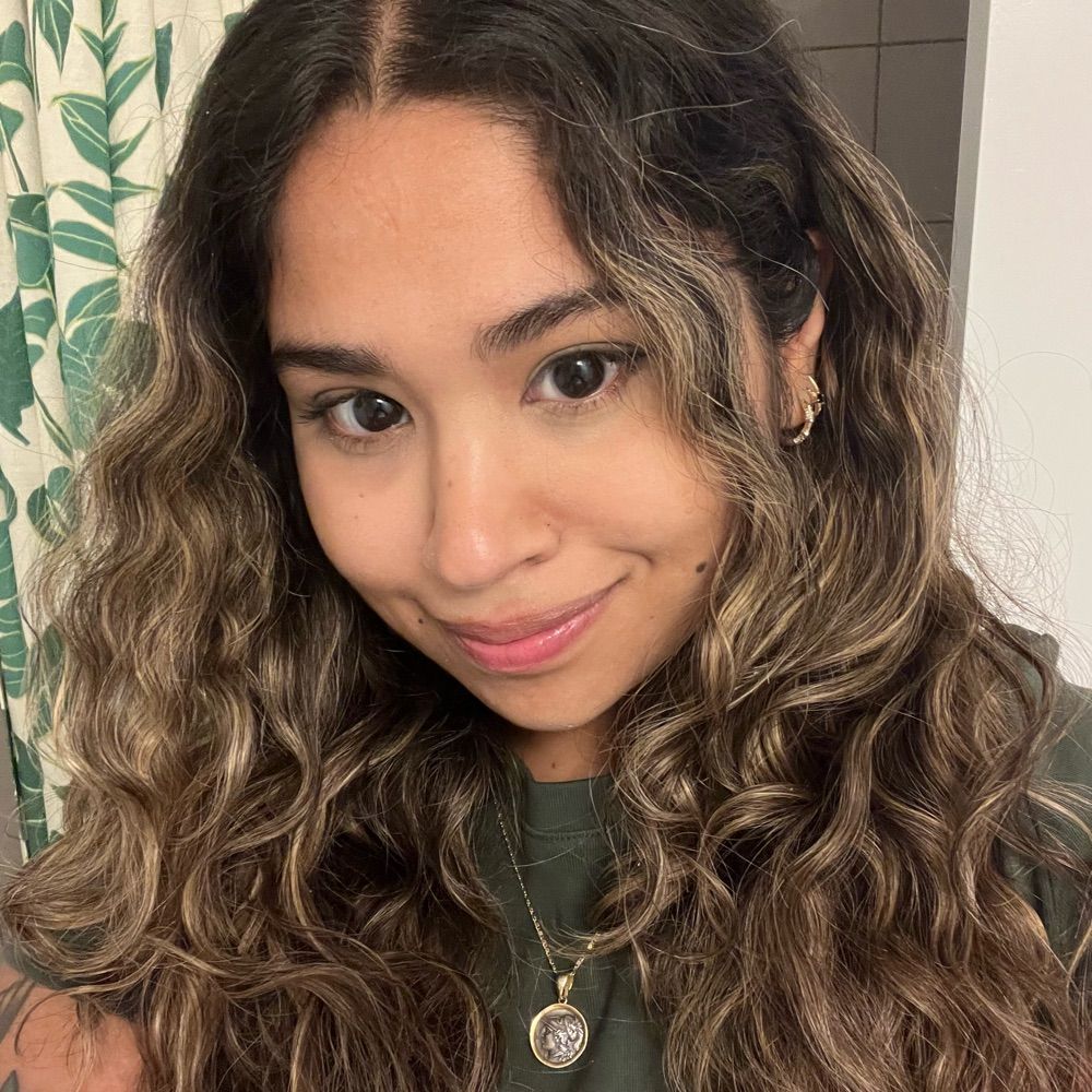 ellie vengala