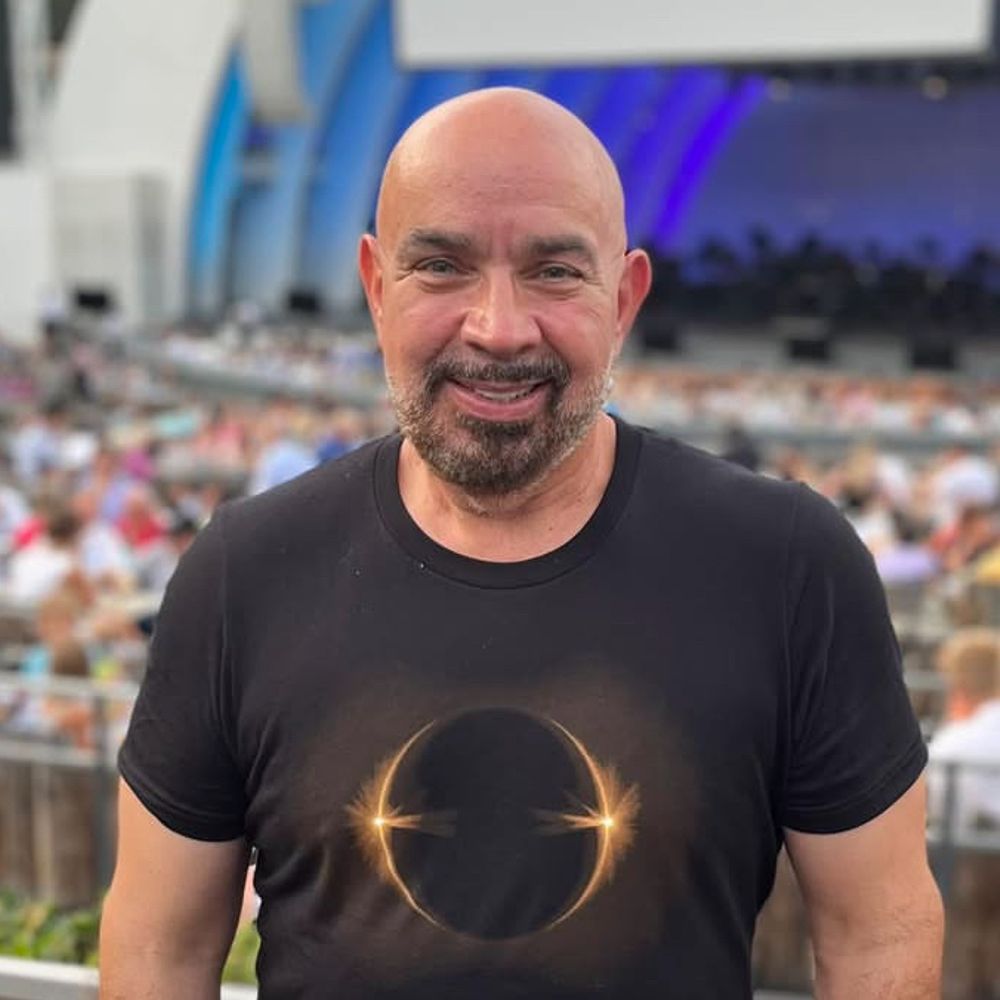 Mike Cidoni (Lennox)