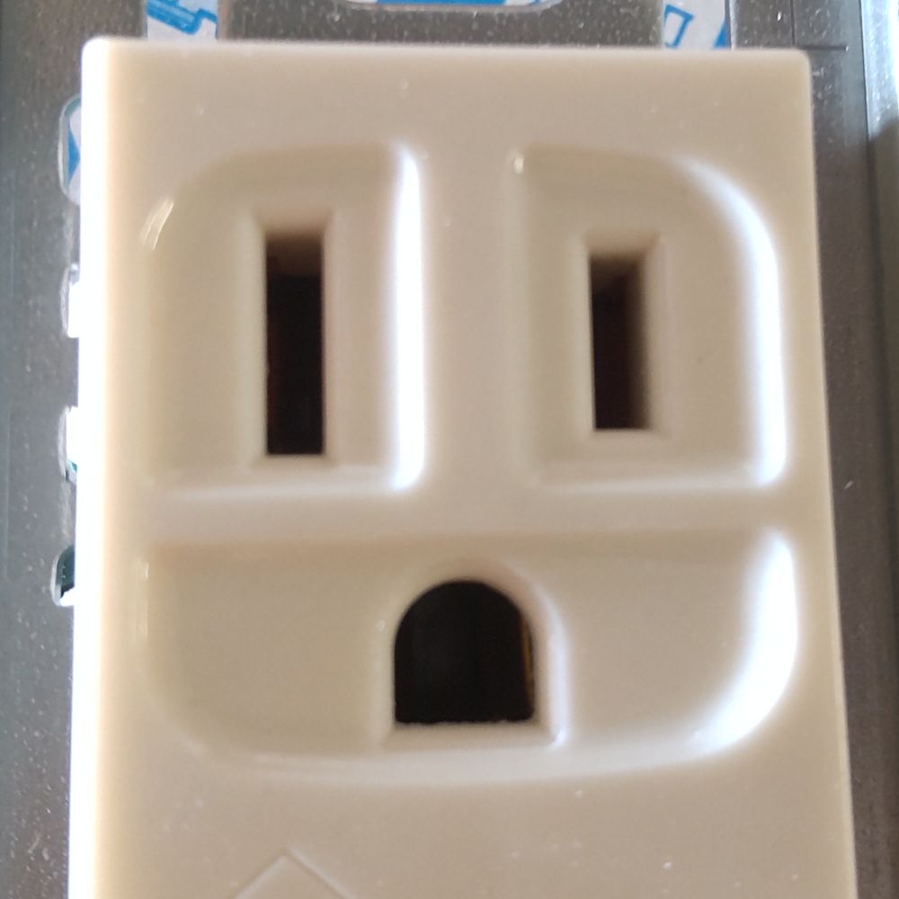 にちか