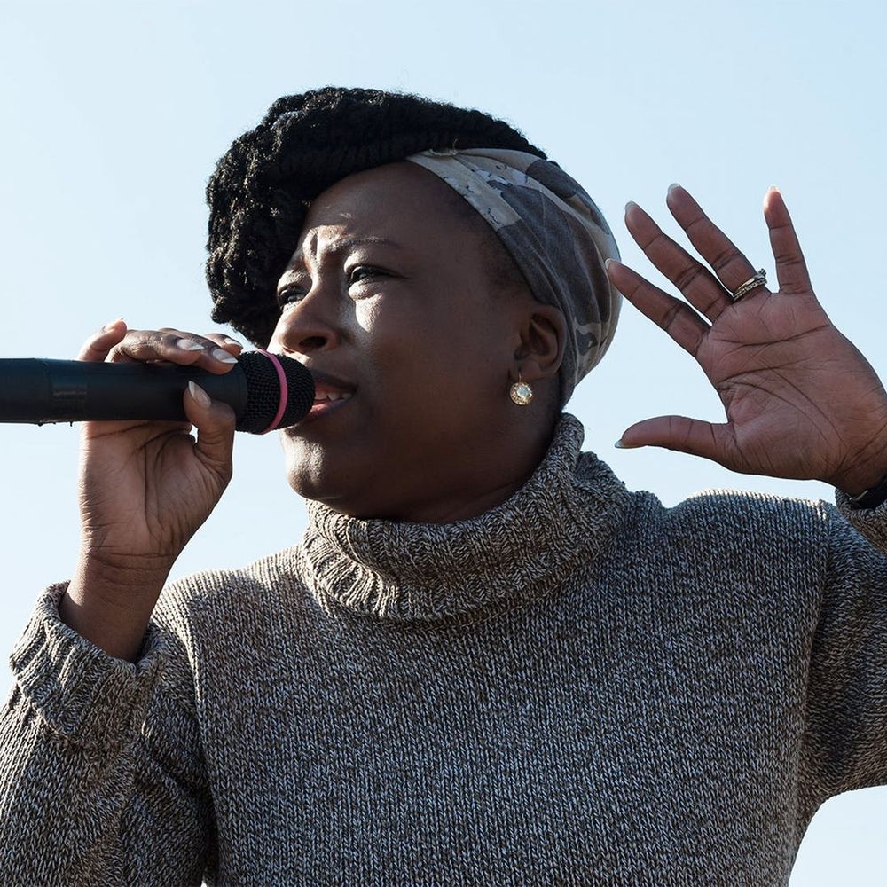 Dr Shola Mos-Shogbamimu