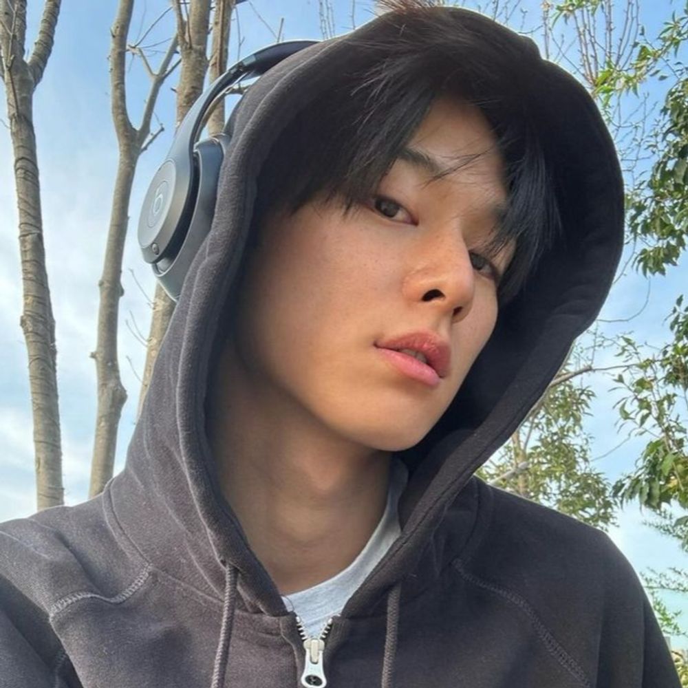 yeon.