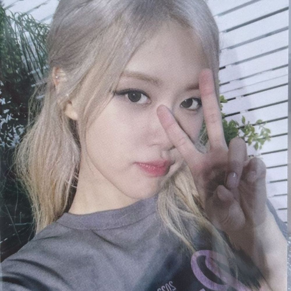 Emi🐿️