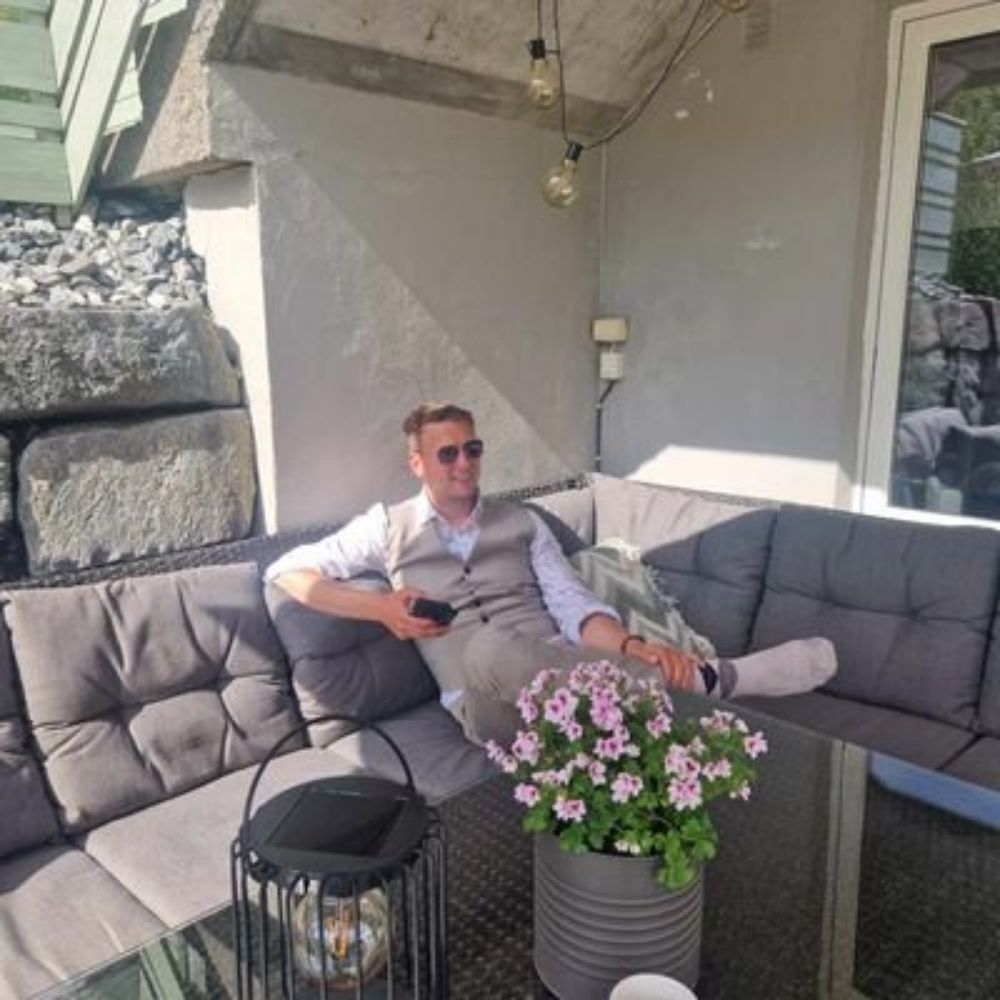 Bjørnar Holen