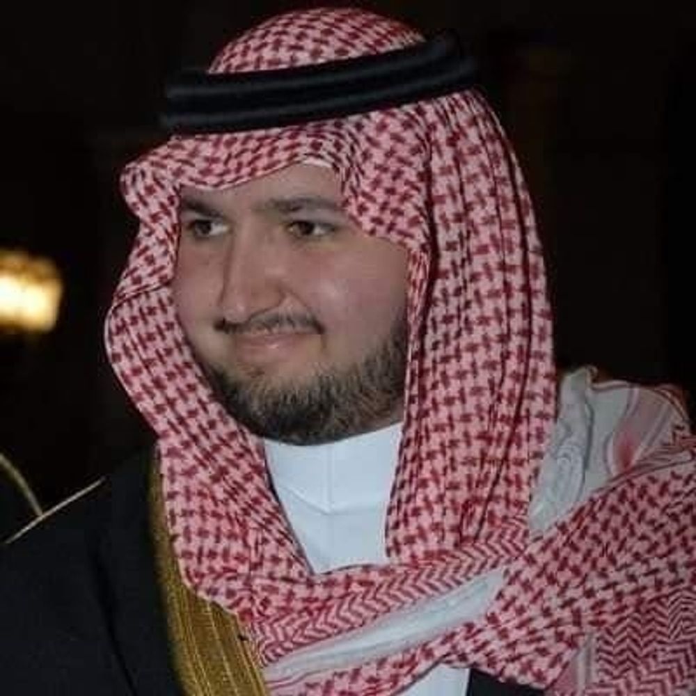 عبدالعزيز بن طلال 