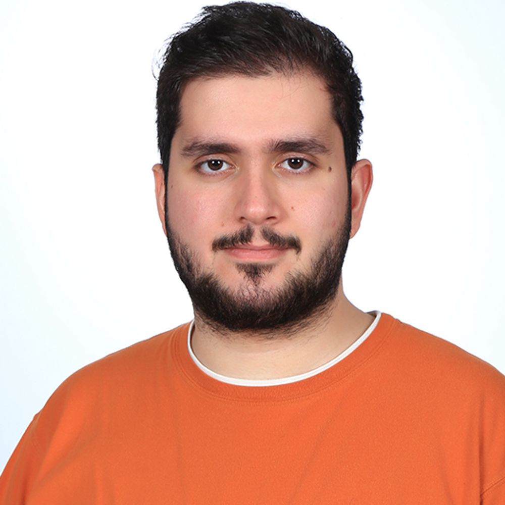 Enes Sayın