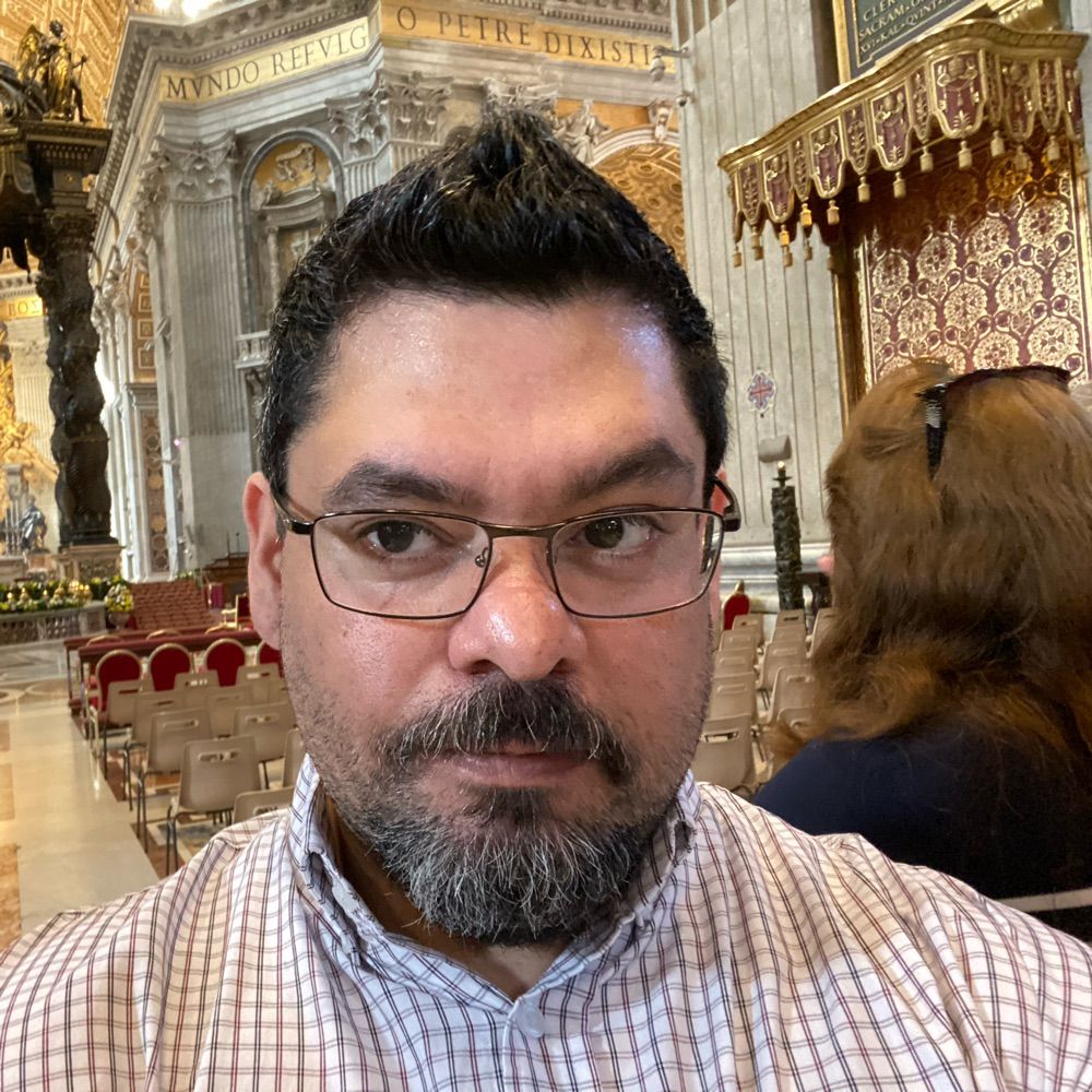 Juan L. Mendoza