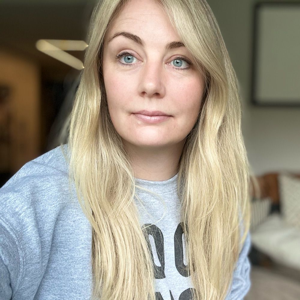 Dr Nich Robson