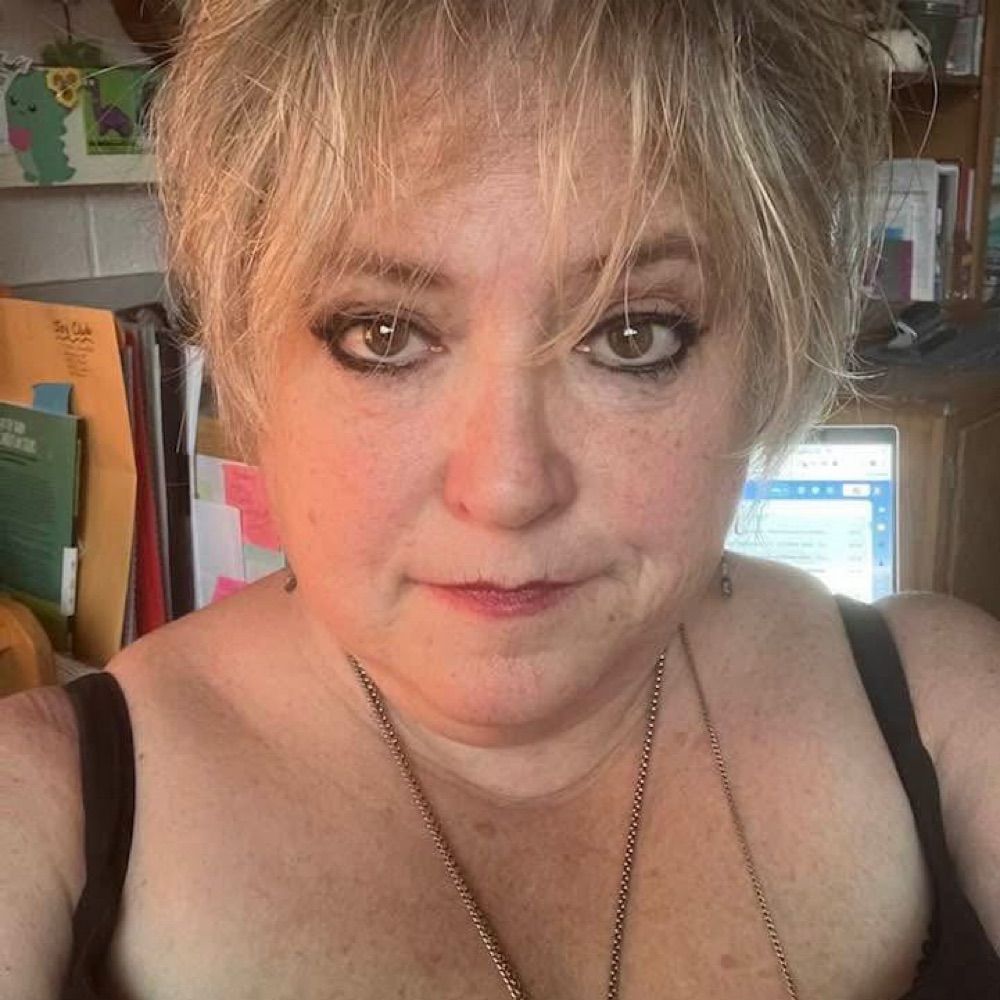 Colleen Chmelik