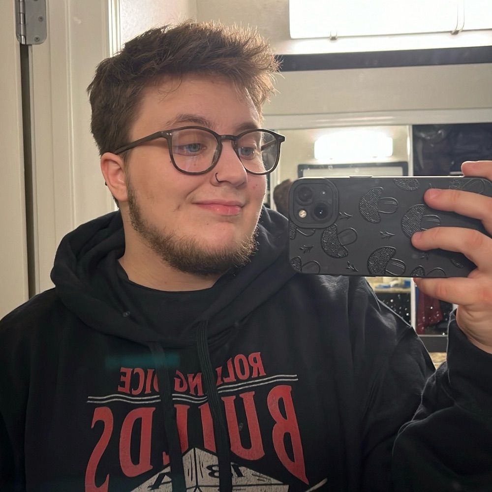 ★ Evan ☾