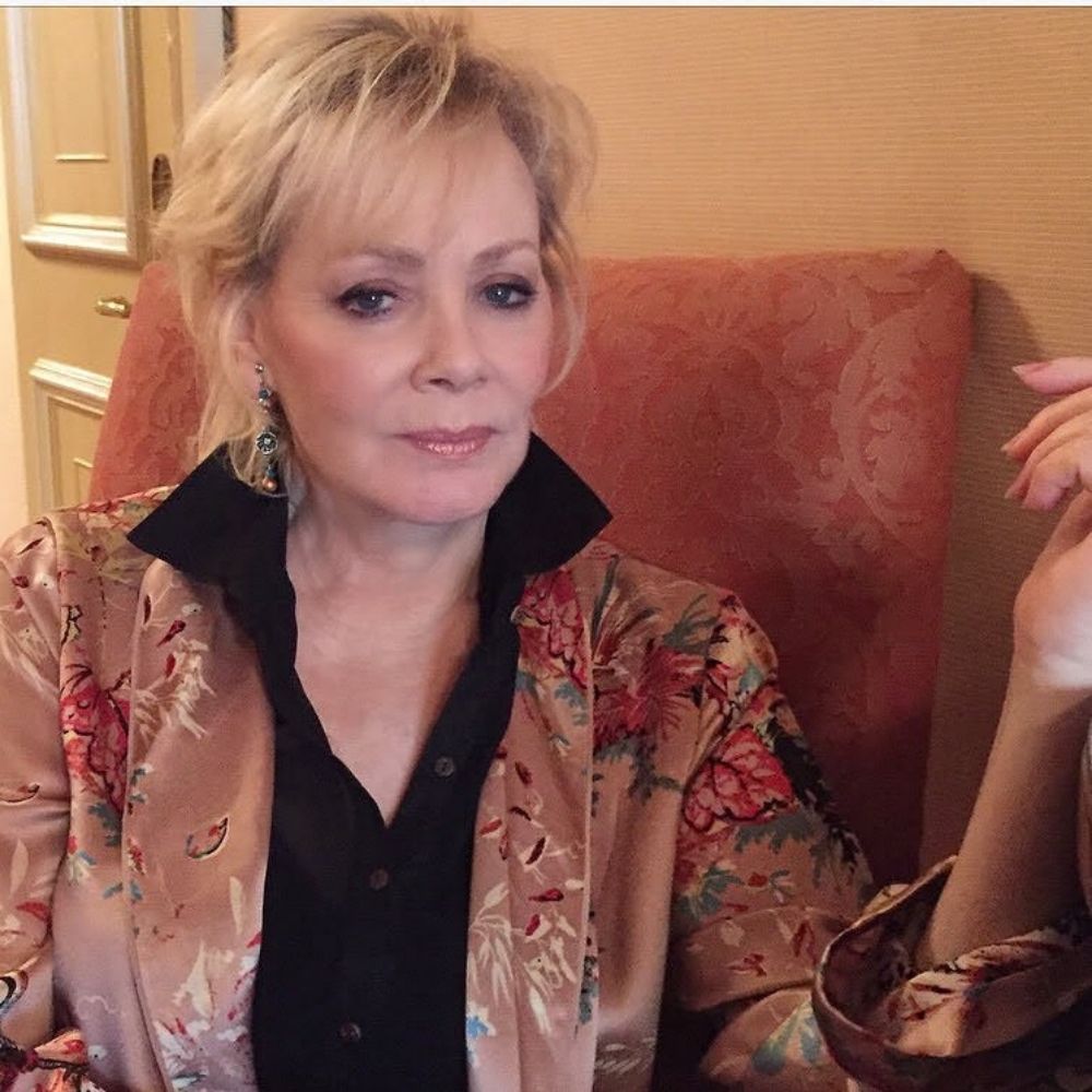 Jean stan in her Sarah era