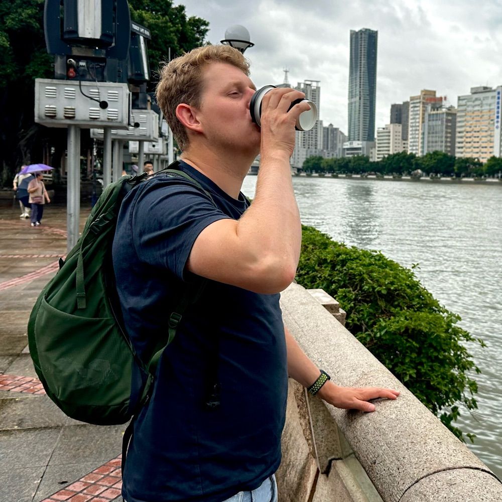 Martijn || Software engineer who loves to surf
