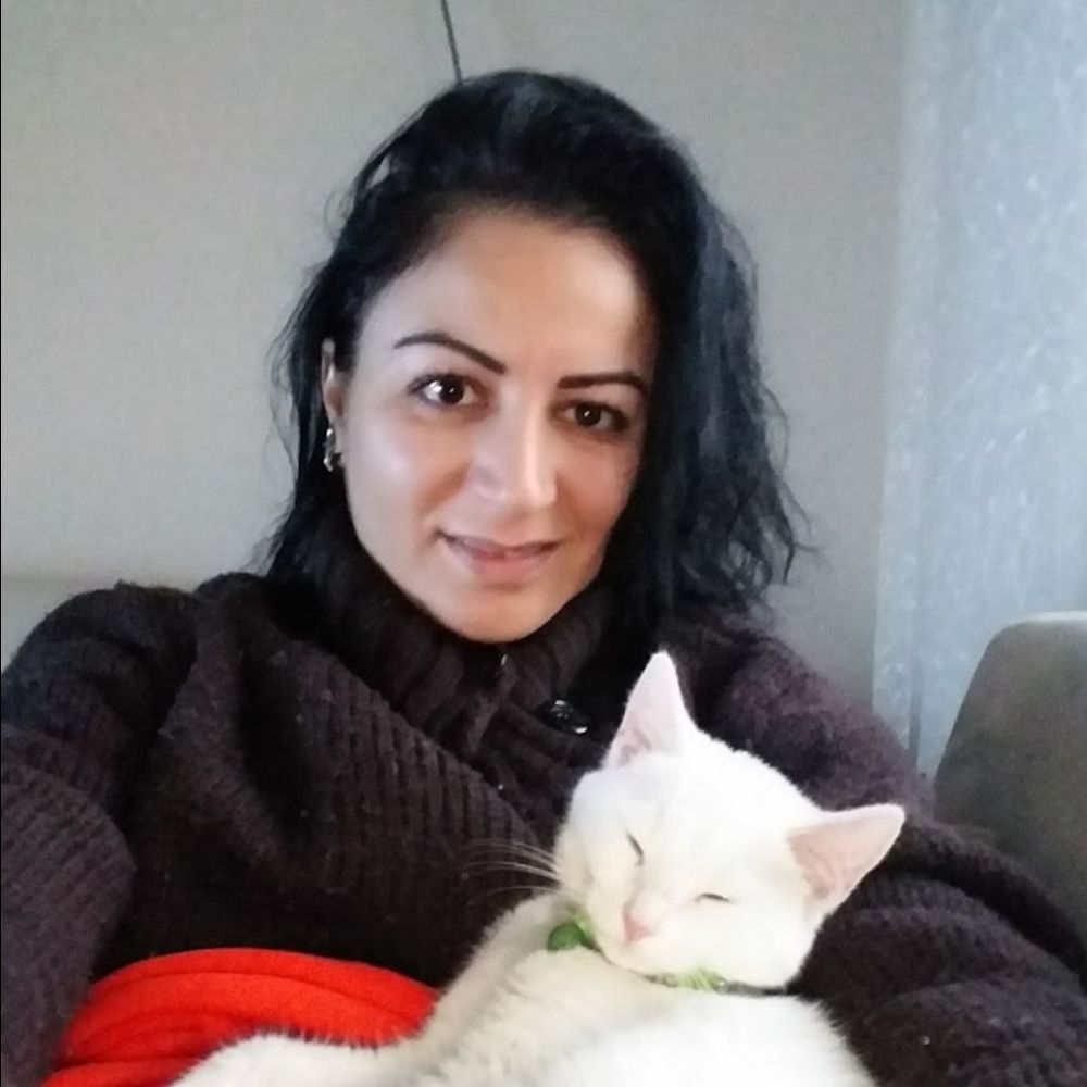 Dilek karadaş