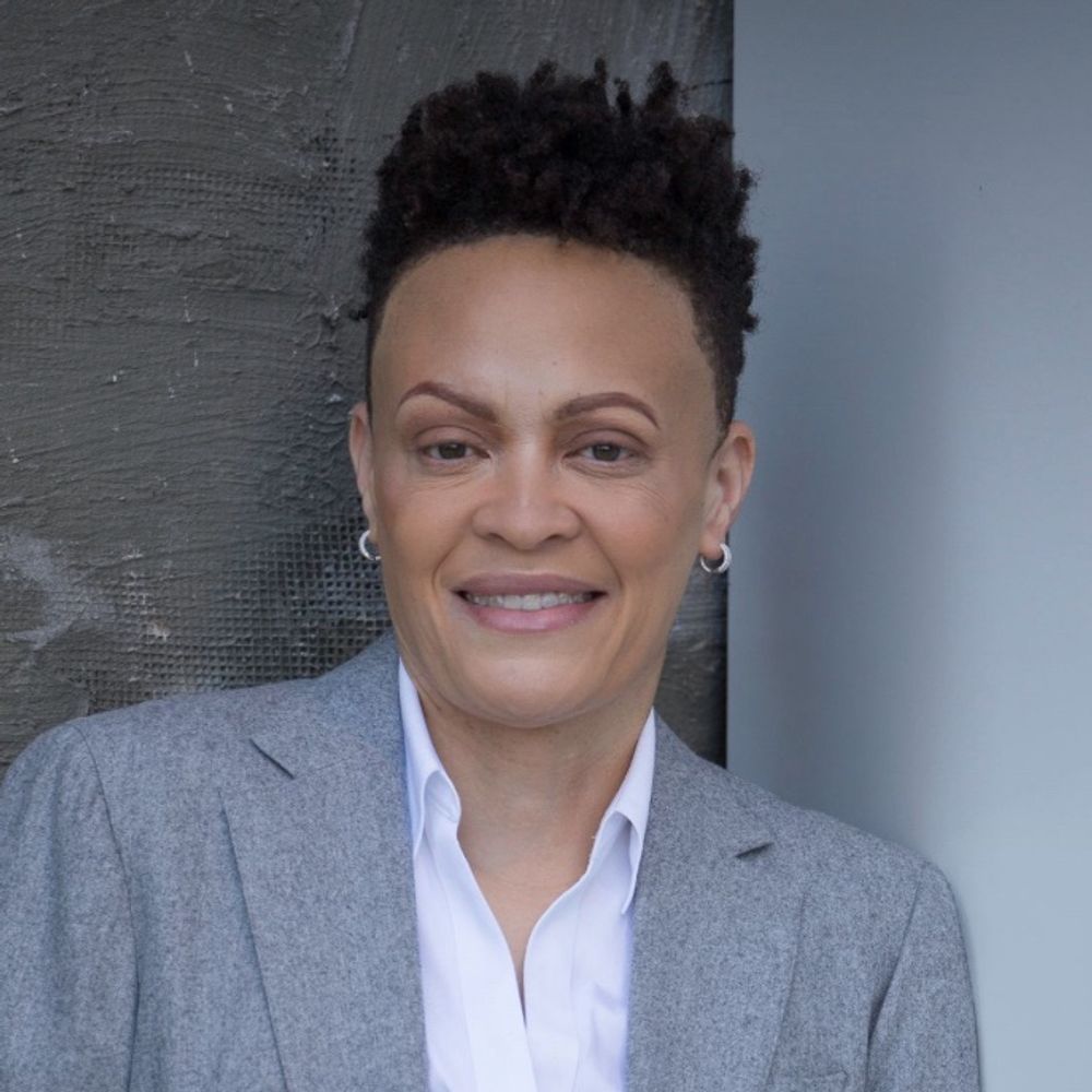 Yvette Carnell