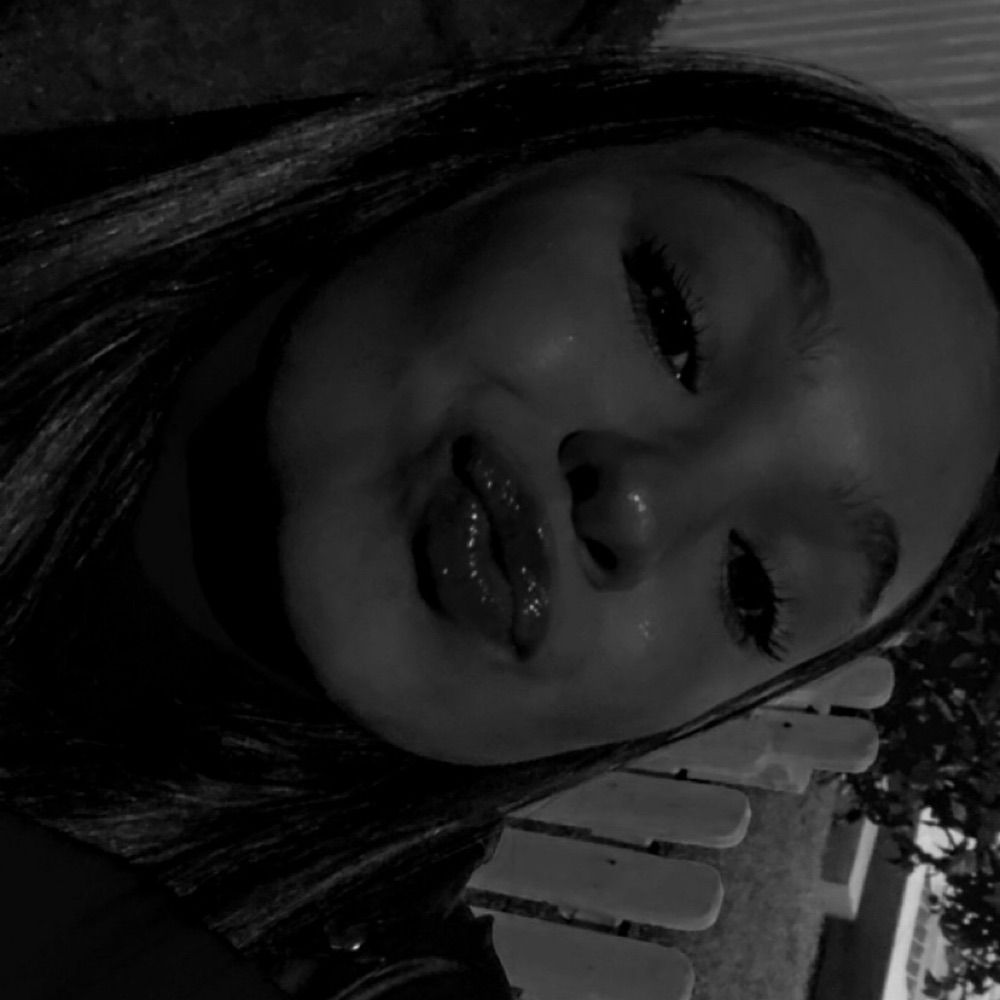 💋