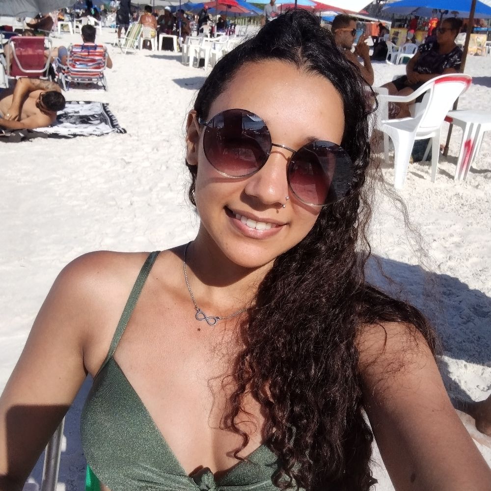 Emilly 