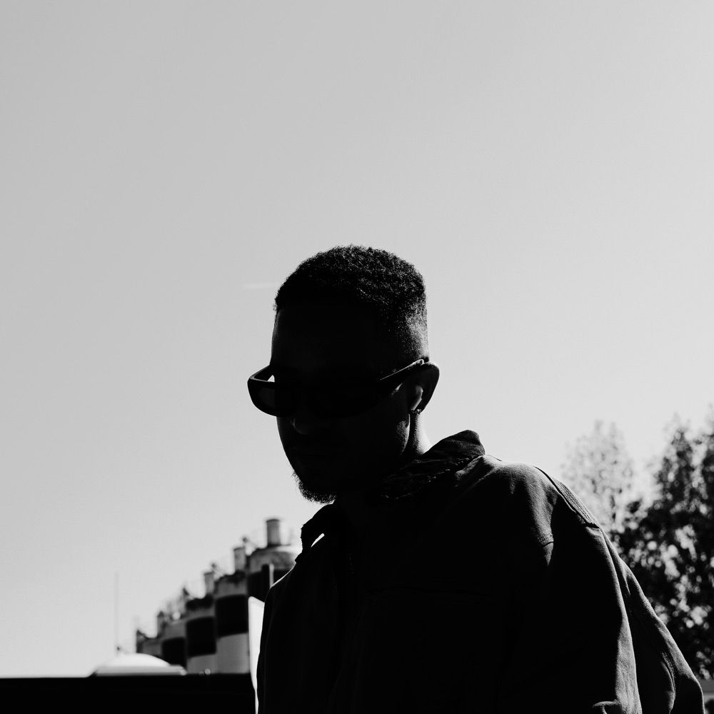 IAMNOBODI