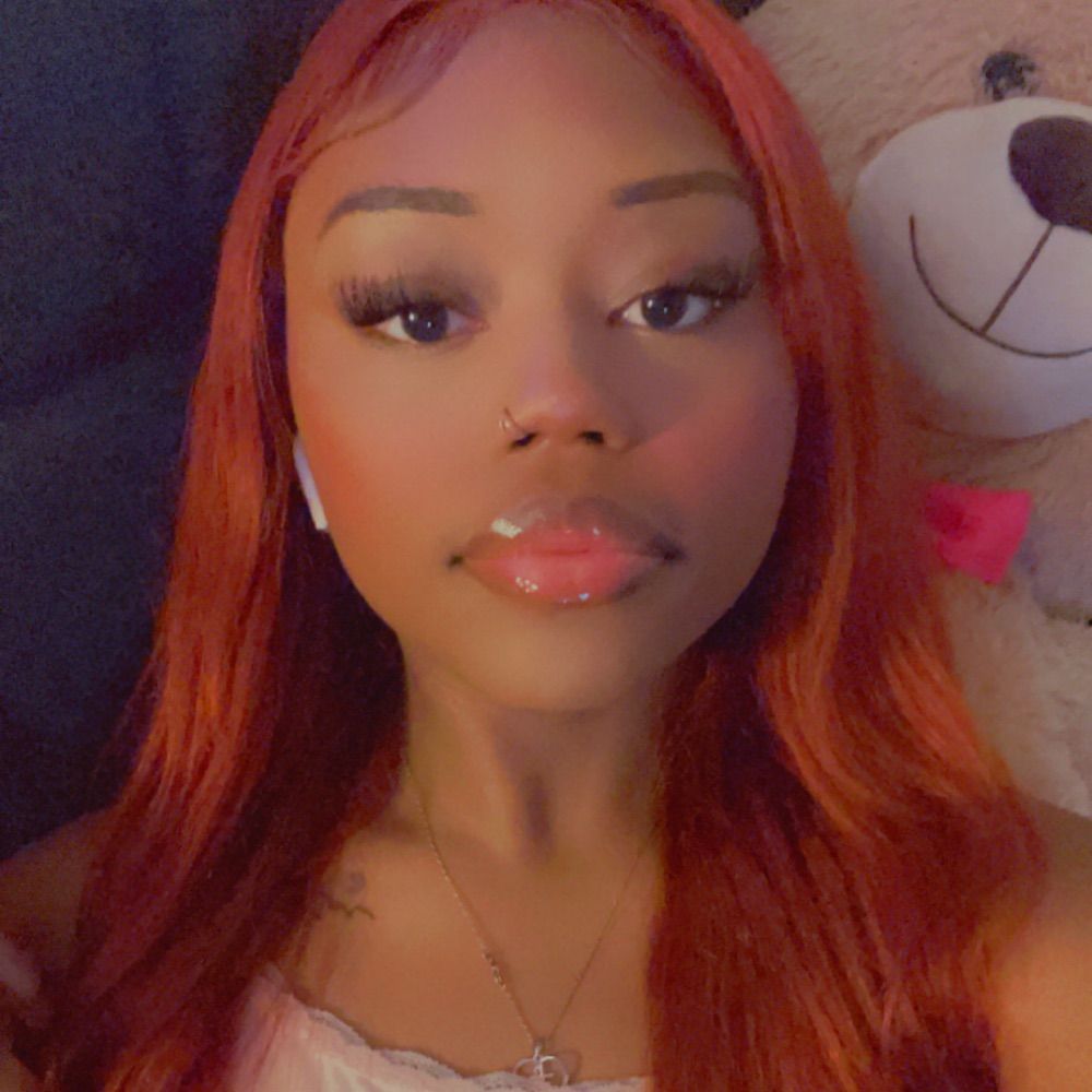 Mikhayla🩷