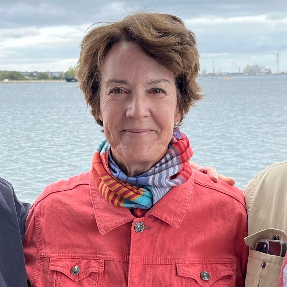 Jean Barrett