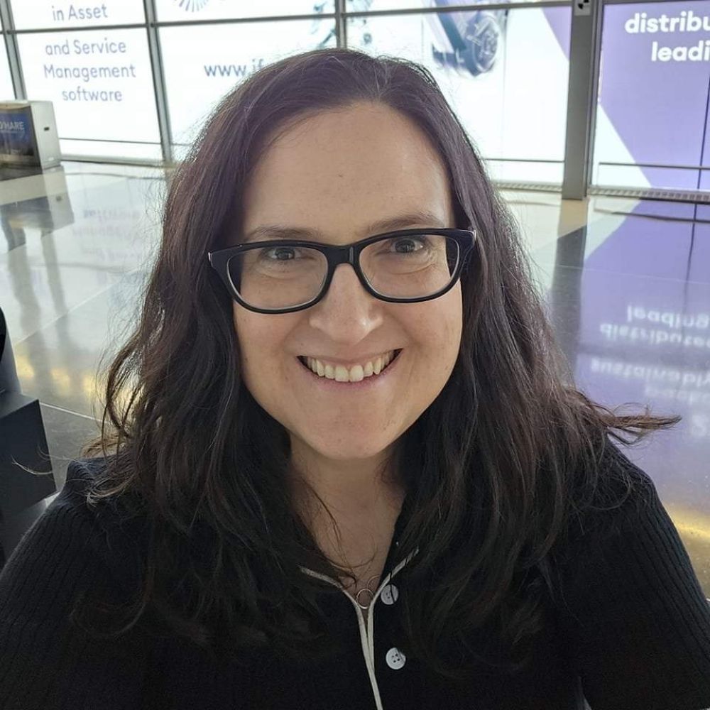 Laurie Deoras