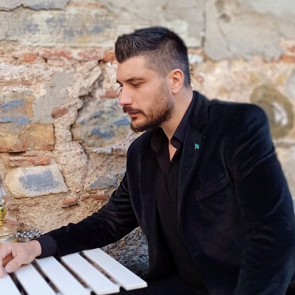 Sancar Şenol