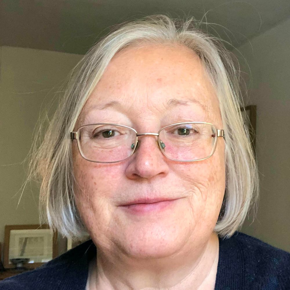 Tracey Warr
