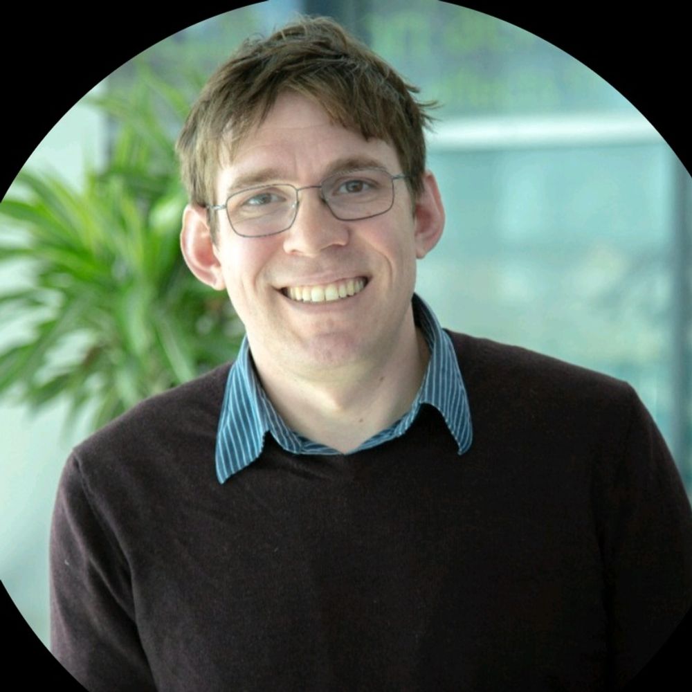 Dr James Pope