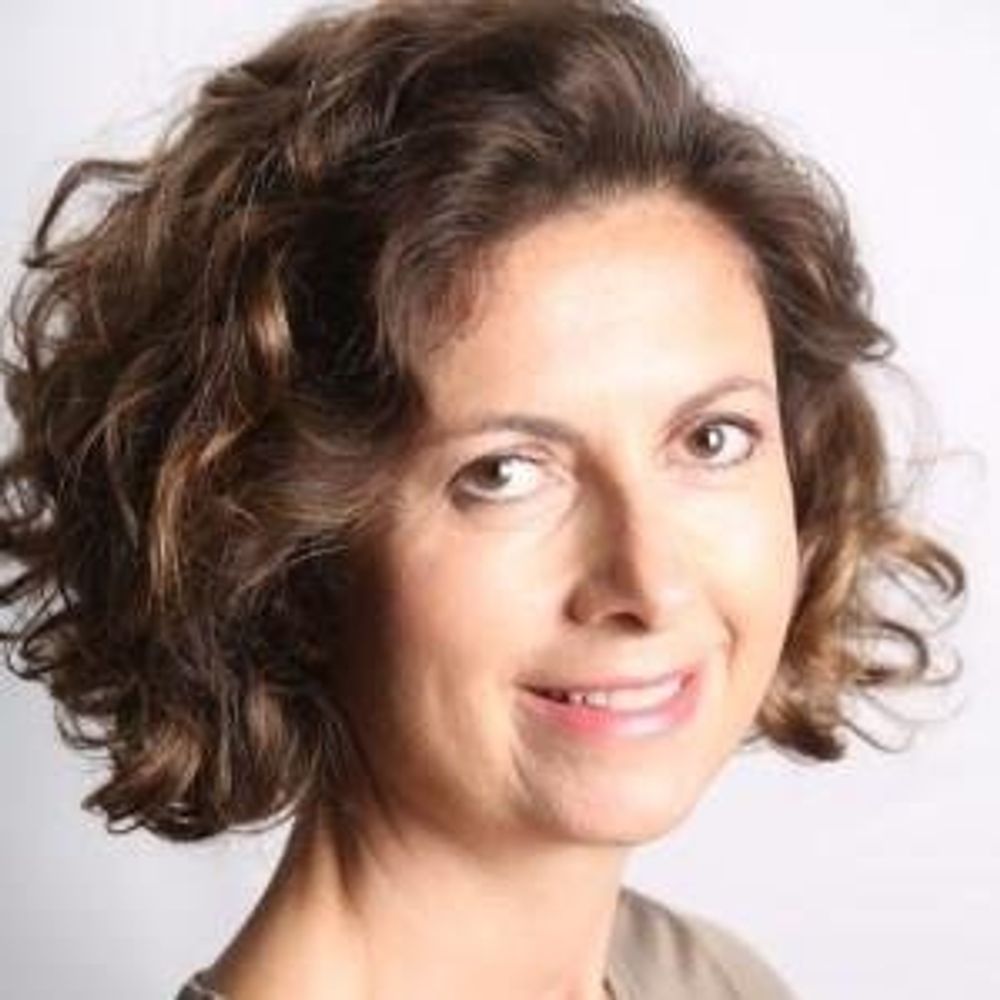 Claire Gislon