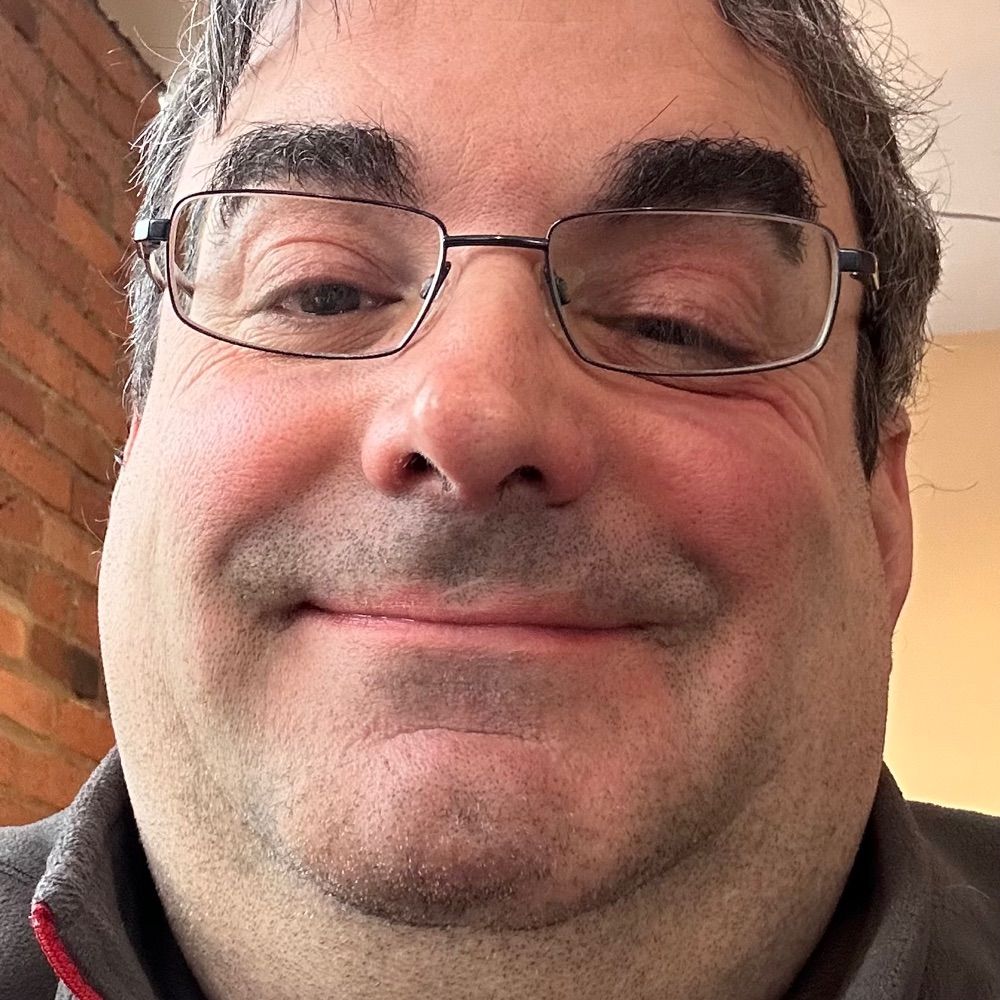 Stefan Baer (he/him)