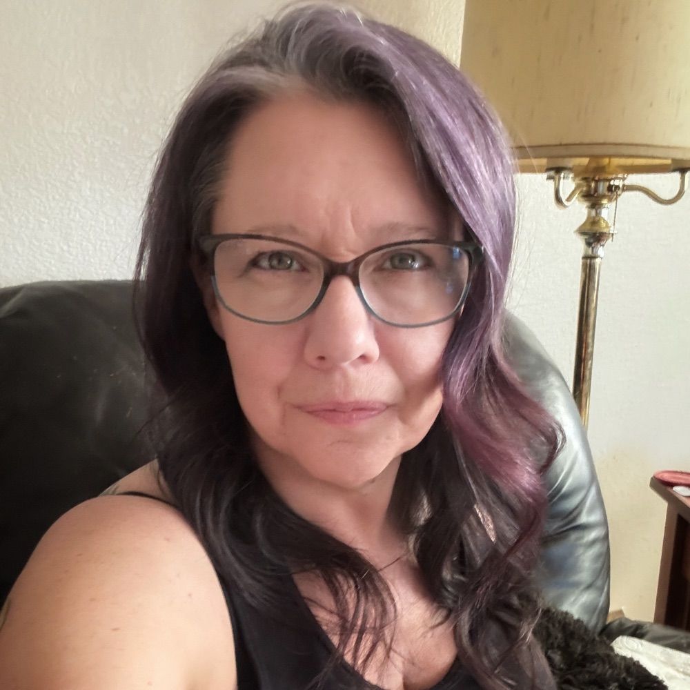 Denise she/her