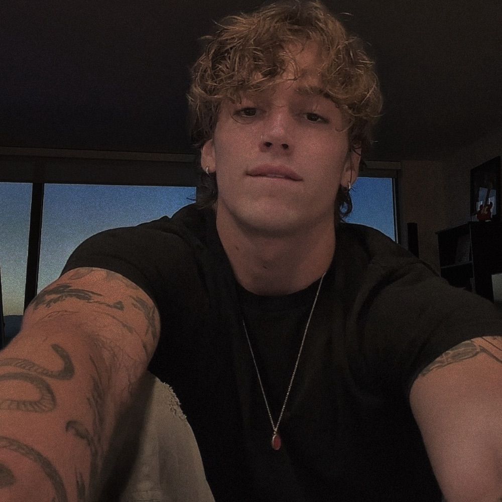 Jayden.