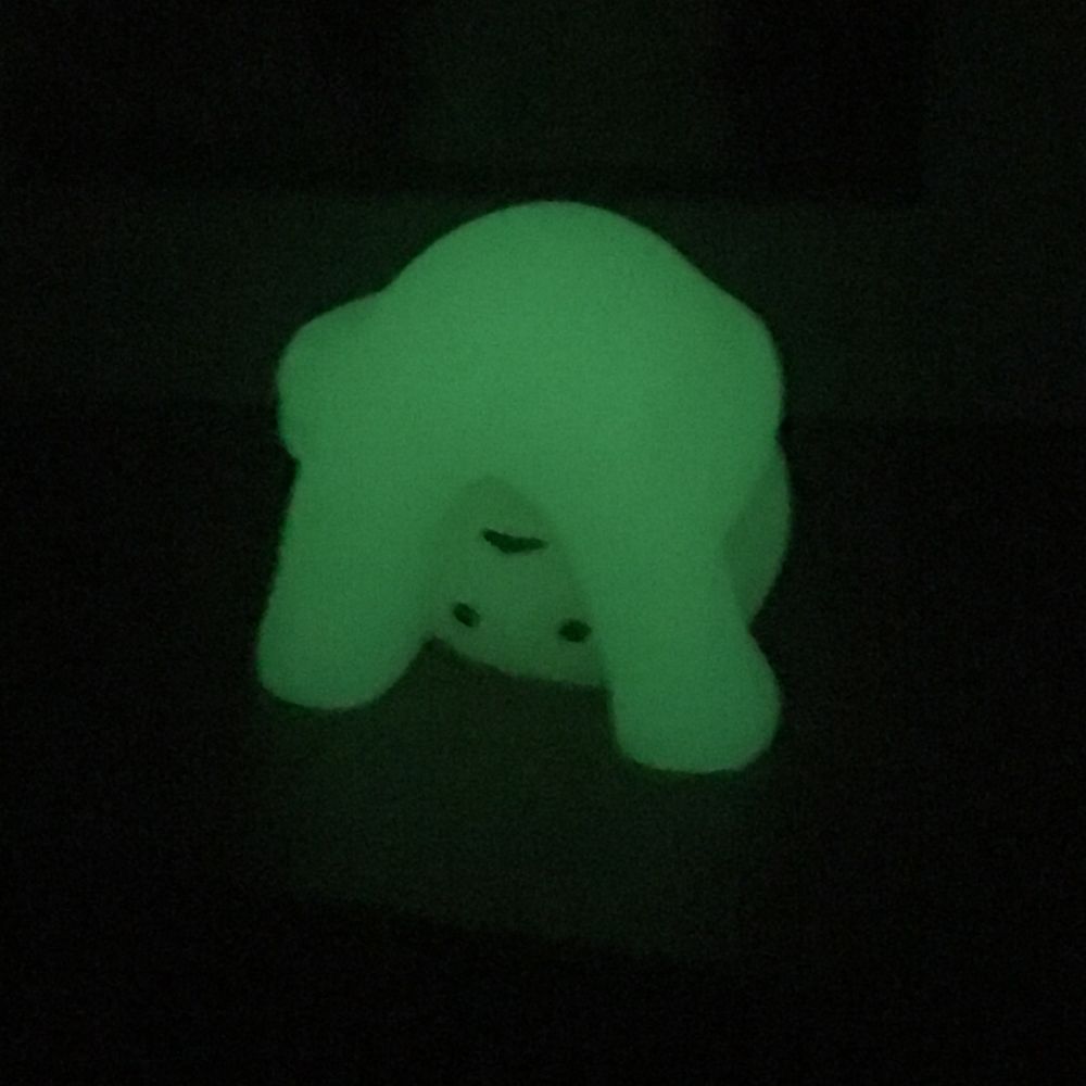 만쥬델리펭귄 (구 Crowley)