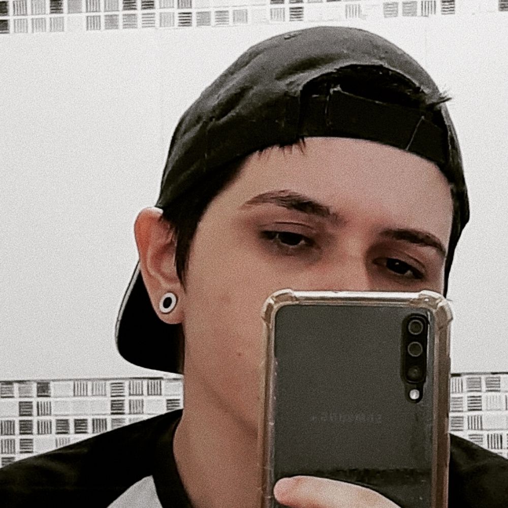 alec, o leão