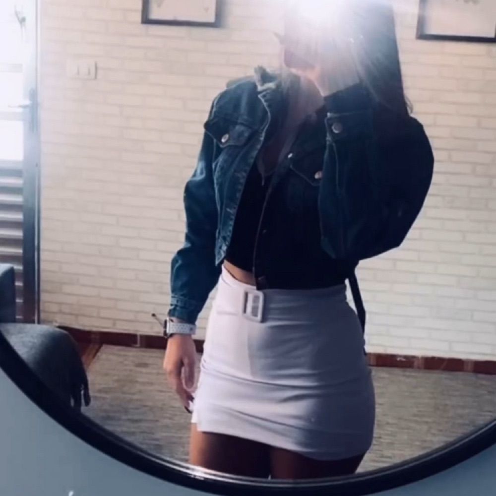 ℳ𝒶𝓇𝒾𝒶 ℒ𝒾𝓋𝒾𝒶 