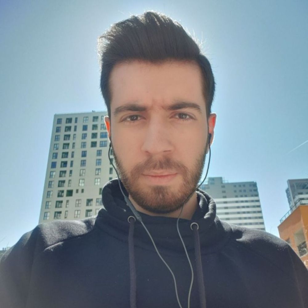 foureyedhuman
