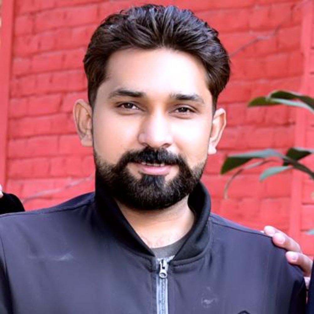 Abraq Khan