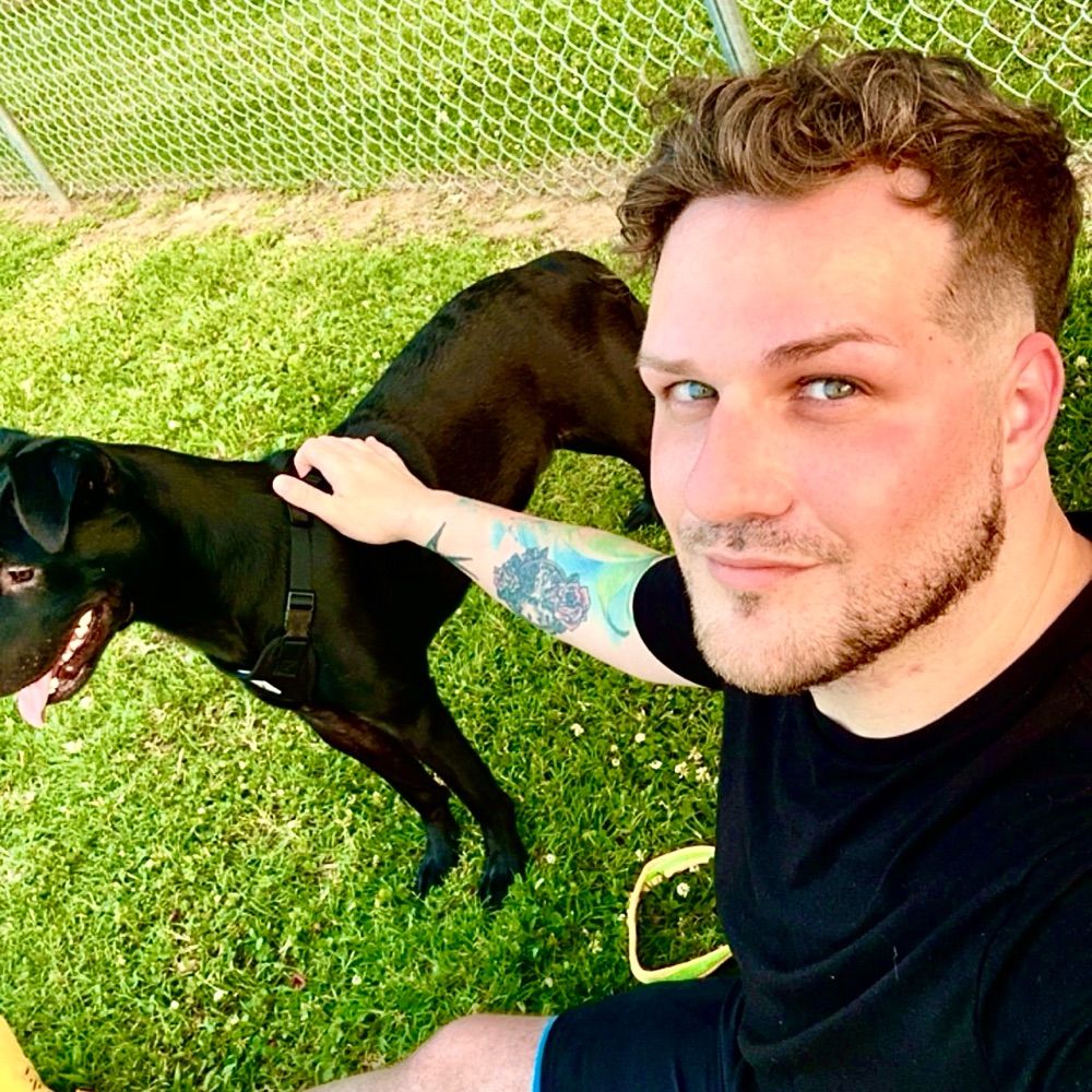 Travis is here!