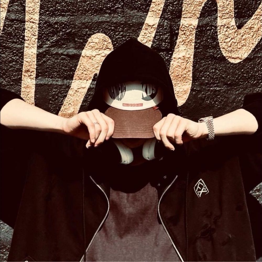 𝐙𝐘𝐗𝐖𝐕
