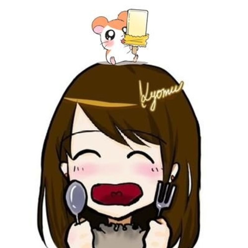 きょむ