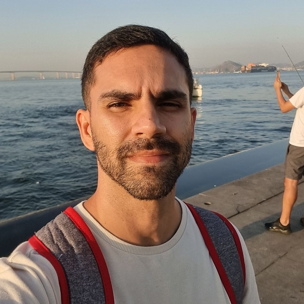 Daniel Leal