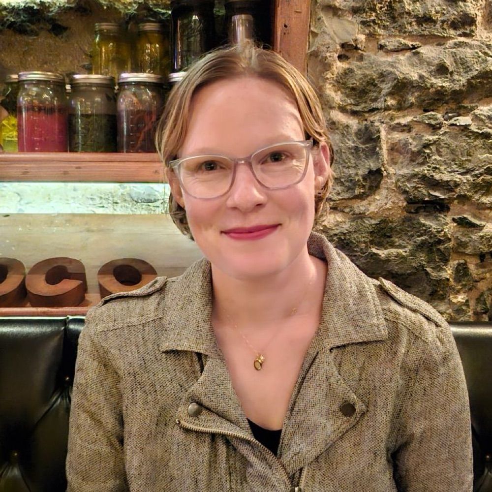 gaby berkman (she/her)