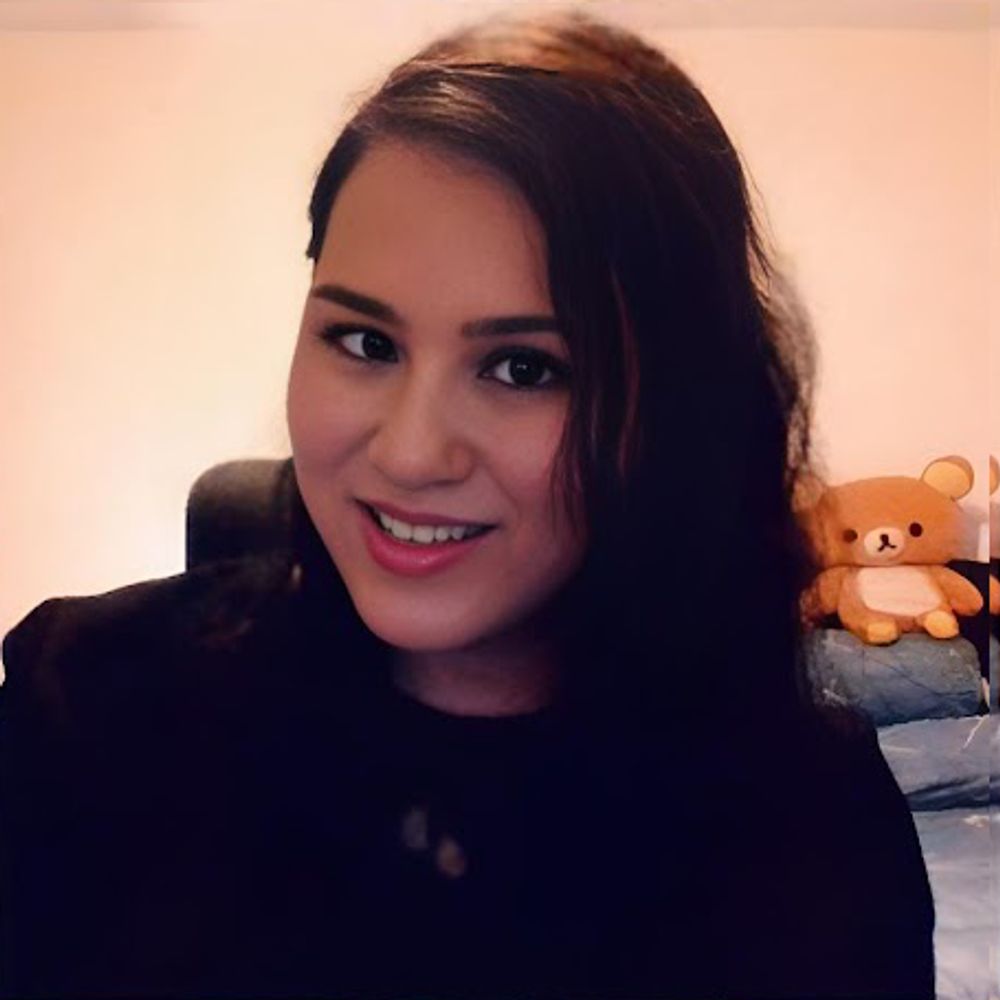 Mia Priest