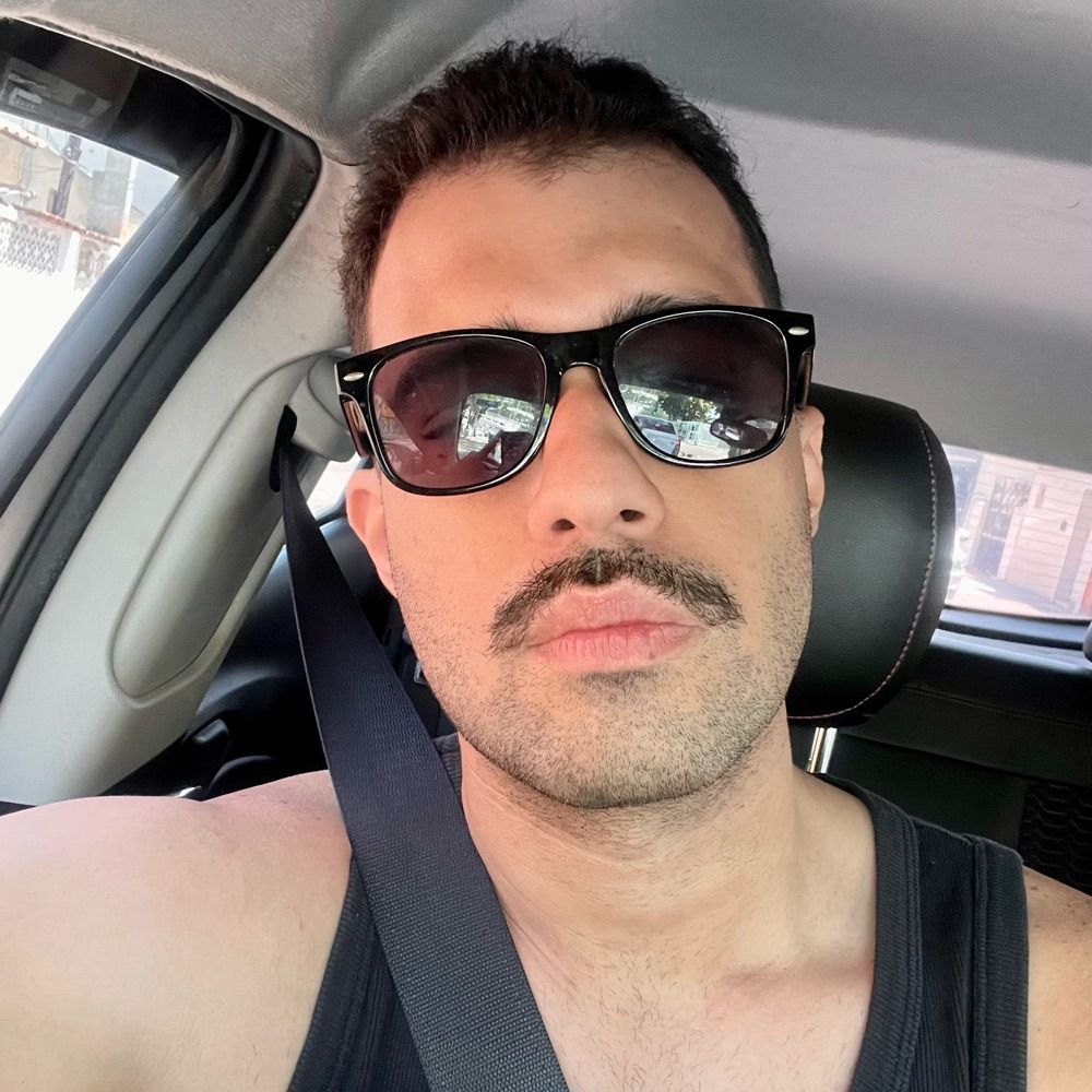 Gustavo