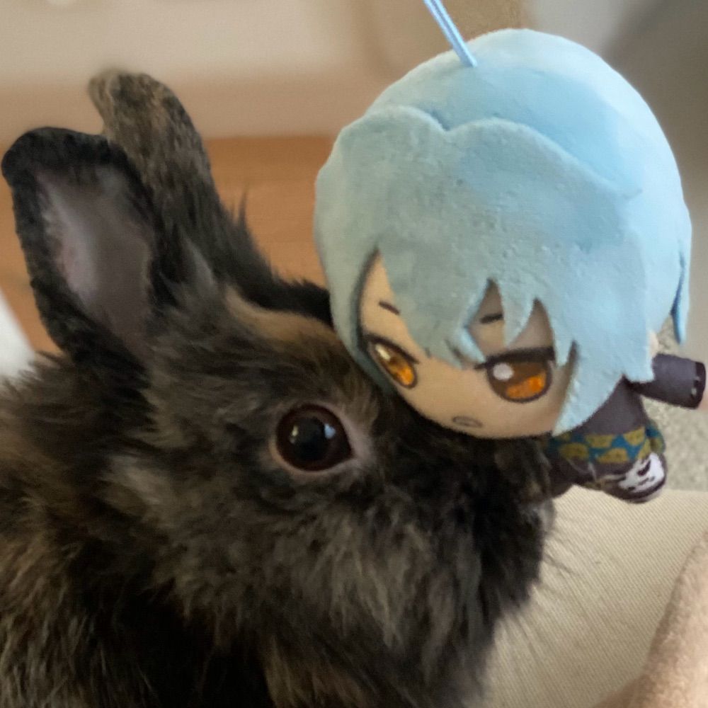 くに